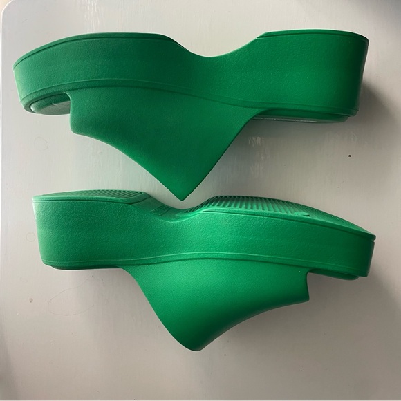 Steve Madden Green Platform Slide Sandals Size 9 - Picture 5 of 5